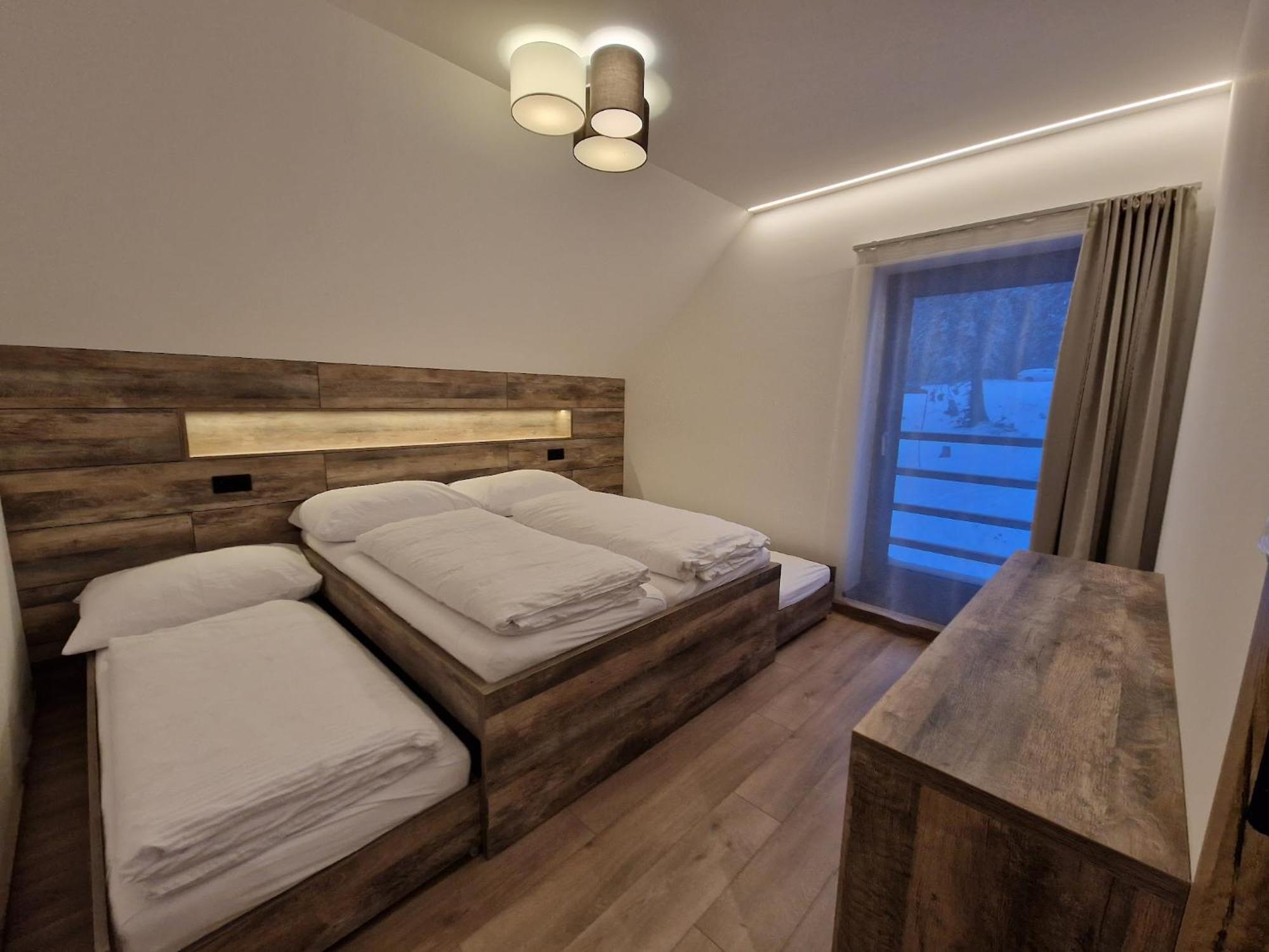 Aparthaus Pinia - Martinske Hole Ngoại thất bức ảnh